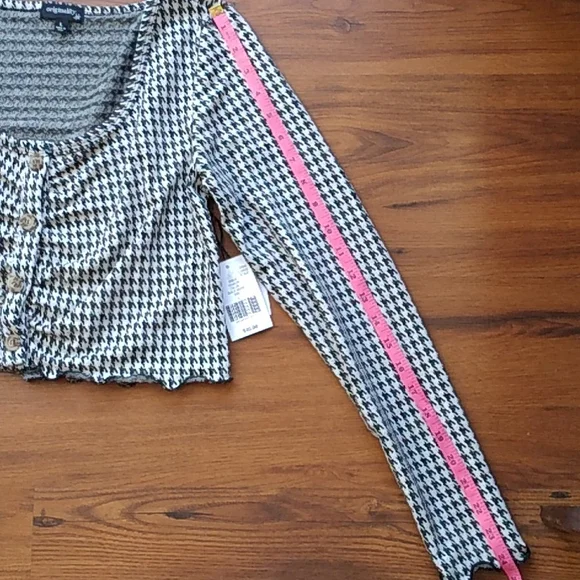 SALE$ NWT Y2K Houndstooth Button Crop Top L - Picture 6 of 8